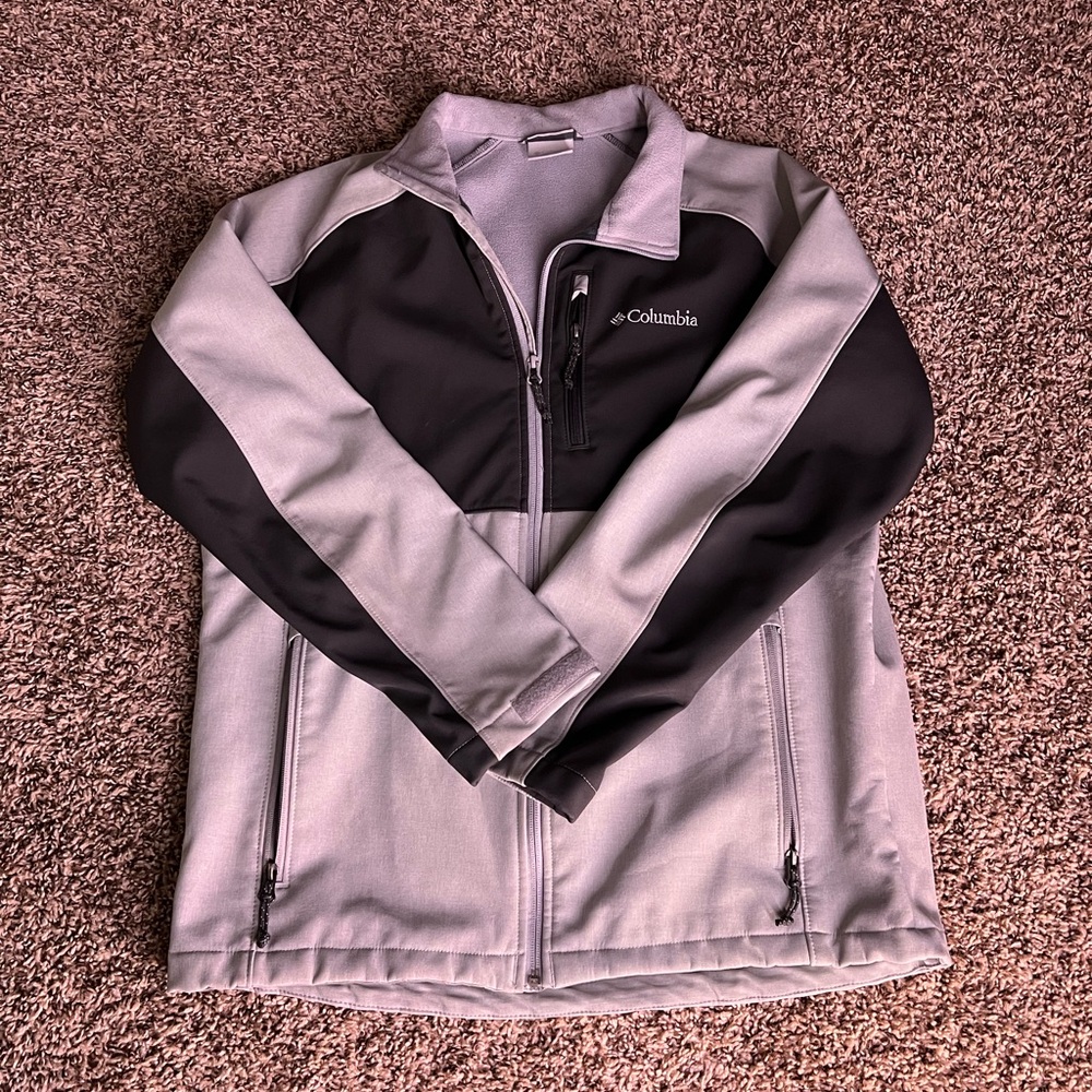 Columbia Black and Gray Shell Jacket